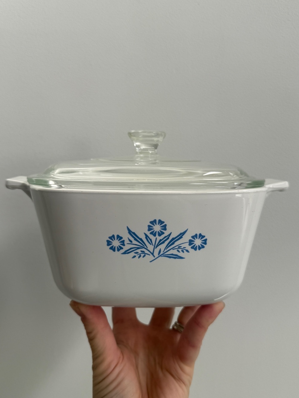 Vintage CorningWare P 1 3/4  B casserole dish with  glass lid